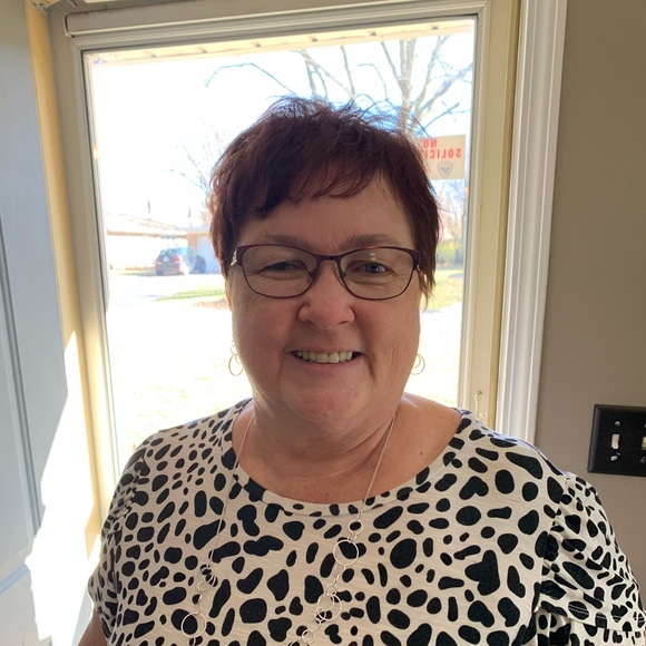 Meet your Posher, Annette - Picture 1 of 1